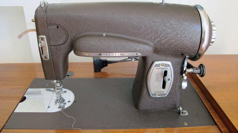 Kenmore 117.959 Electric Rotary Sewing Machine Manual PDF