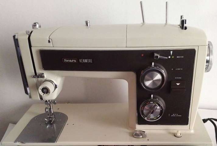 Kenmore 158.17300 Sewing Machine Manual PDF